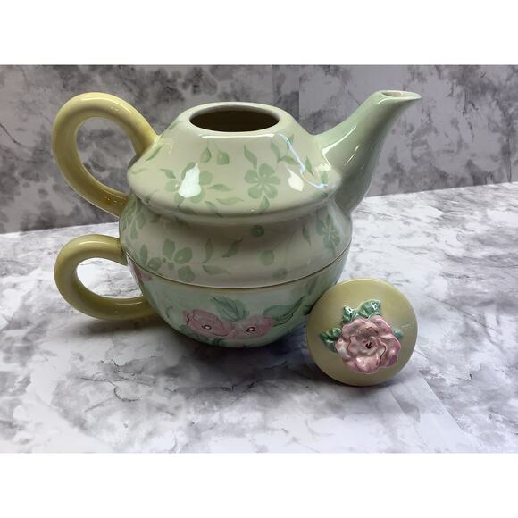 Capriware Ceramic Teapot/Cup - Tea For One - Hand Painted Roses Green/Pink - Picture 4 of 6